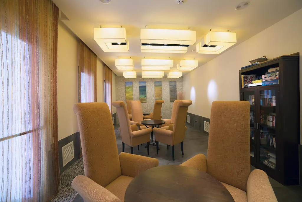 Hostal Sa Rota سانتا أيُلاريا ذيس ريو 2*,  إسبانيا